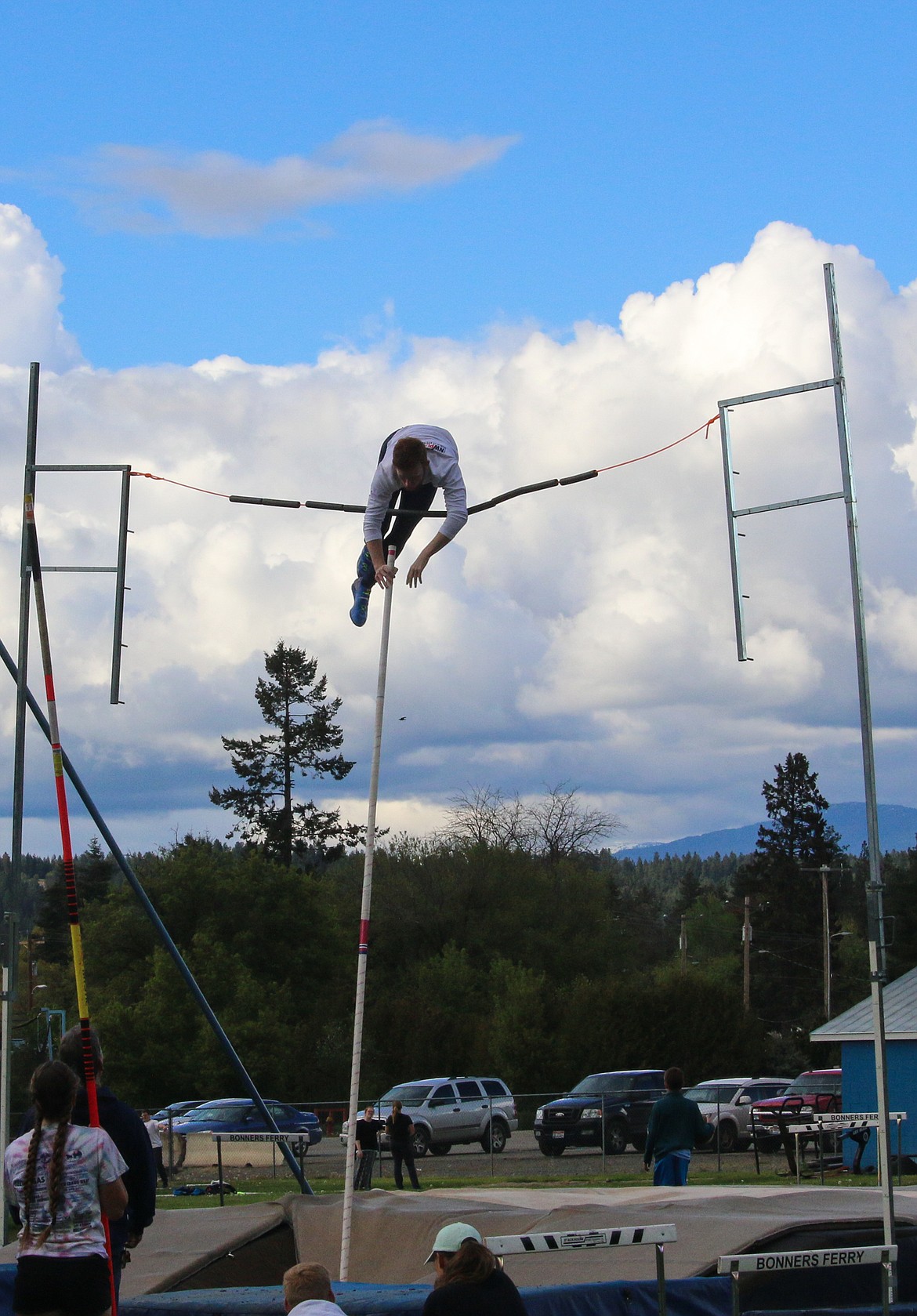 Photo by MANDI BATEMAN
Isaac Lavala taking practice to new heights.