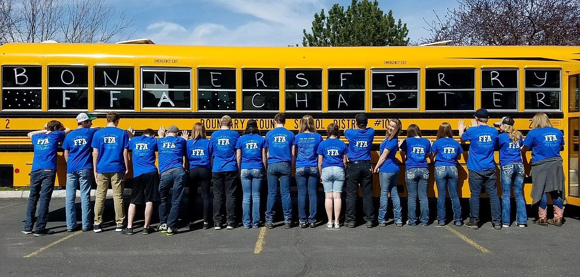 Courtesy Photo
Group picture in front of the decorated FFA bus.