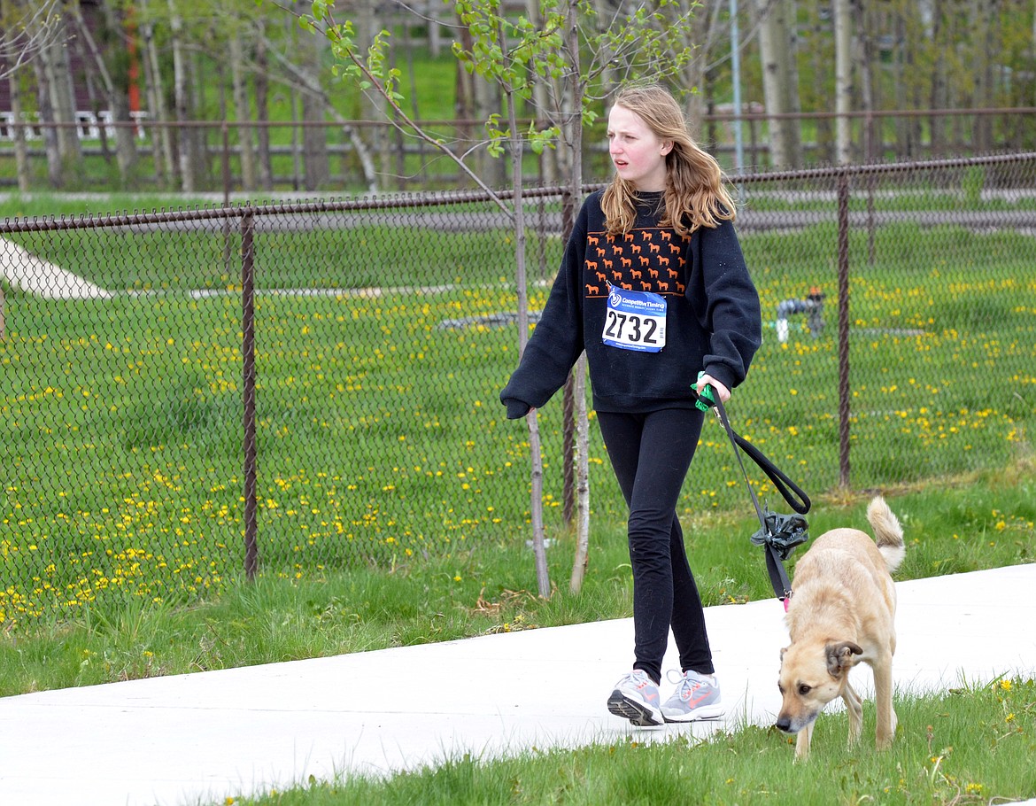 Runners and their dogs competed in the 8th annual WAG race Sunday morning at the Whitefish Hugh Rogers WAG dog park. (Heidi Desch/Whitefish Pilot)