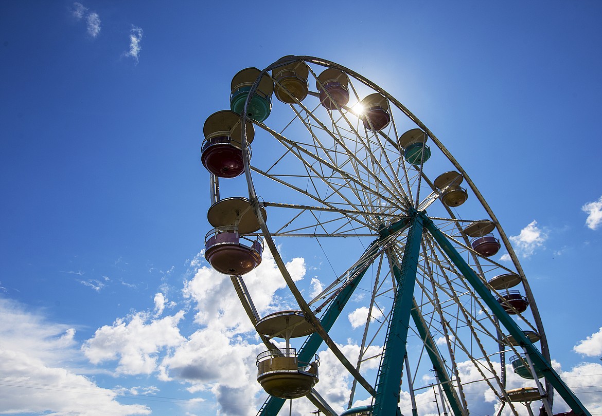 LOREN BENOIT/PressThe sun shines bright over Spring Fest.