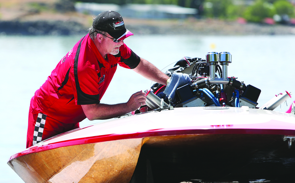 Connor Vanderweyst/Columbia Basin Herald
Action from the Soap Lake Regatta.