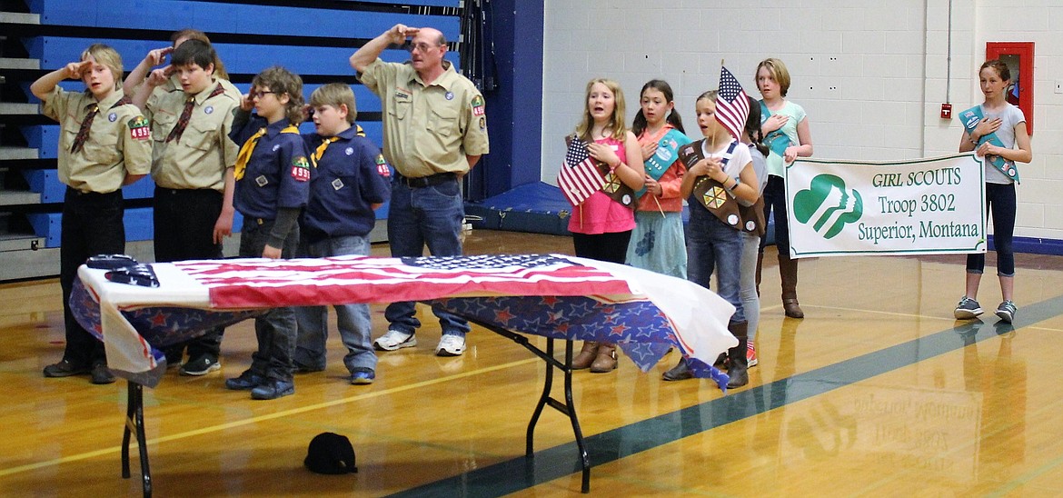 St. Regis Cub Scout Troop 4953 and Superior Girls Scouts Troop 3802 helped with the Veterans Appreciation held on Saturday, May 20. (Kathleen Woodford/Mineral Independent).