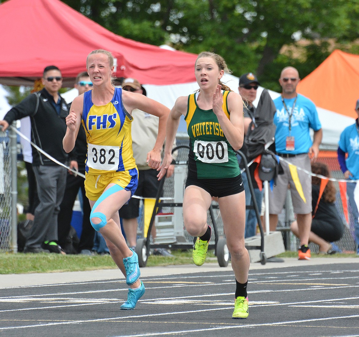 Lauren Schulz fights for position in the 100m dash during the Class A state track meet last weekend in Laurel. (Photo courtesy Jeff Doorn)