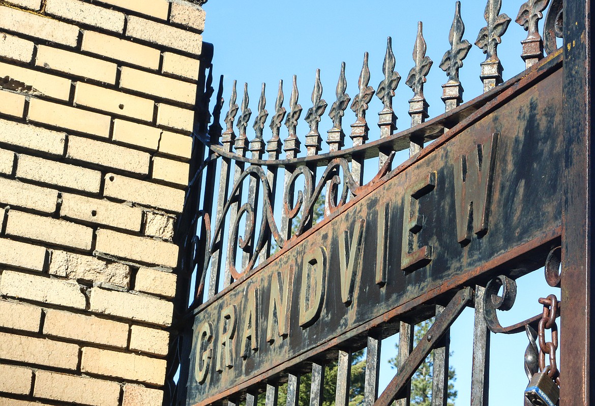 Photo by Mandi Bateman
Grandview Cemetery gate, installed in 1924, has developed character and grown a majestic grandeur over the years.