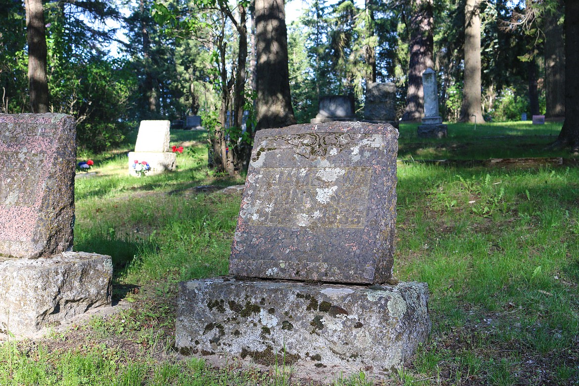 Photo by Mandi Bateman
History is preserved in the Grandview Cemetery.