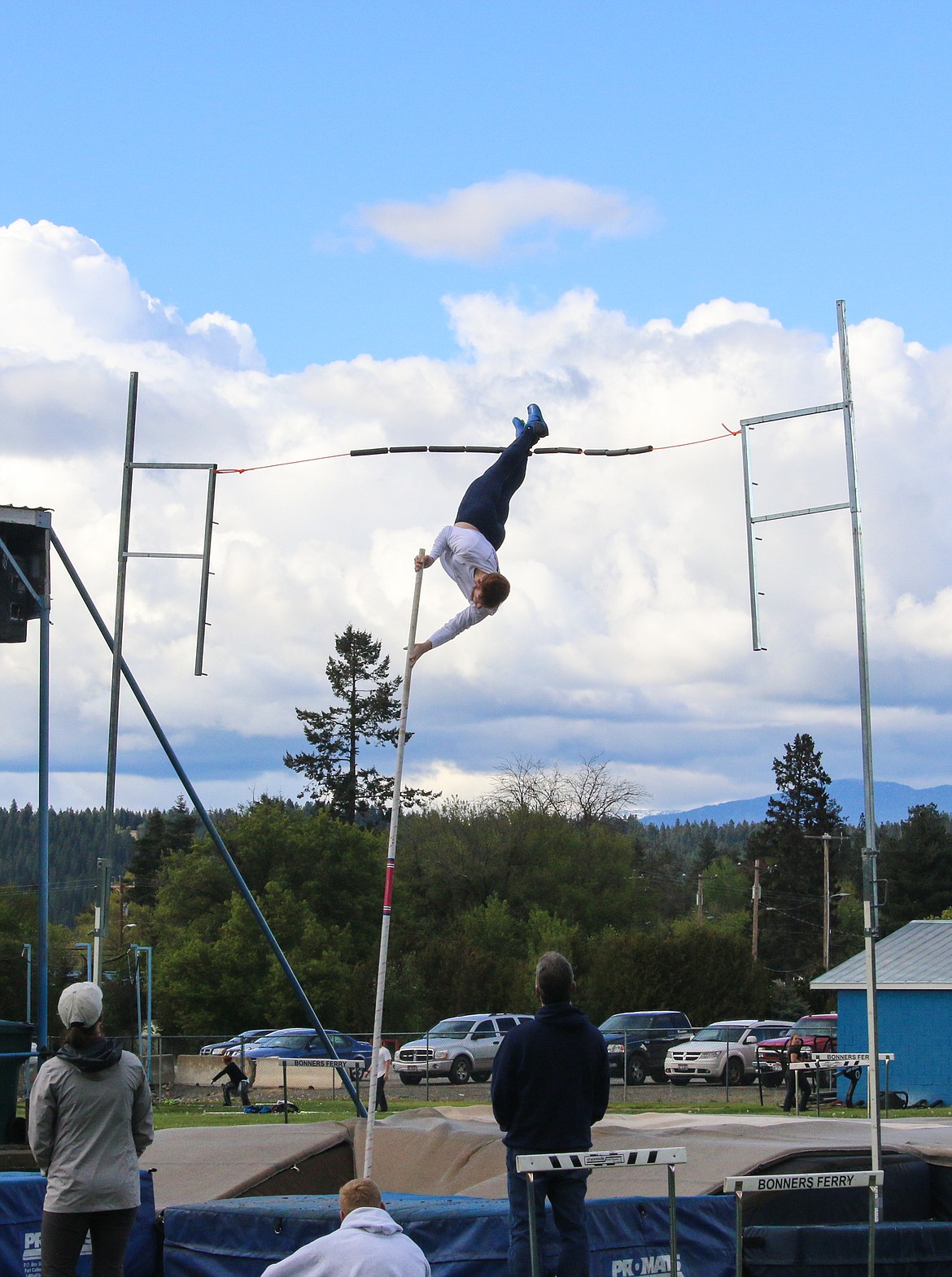 Photo by MANDI BATEMAN
Isaac Lavala warms up before heading down to state where he broke the record at 15'2&quot;.