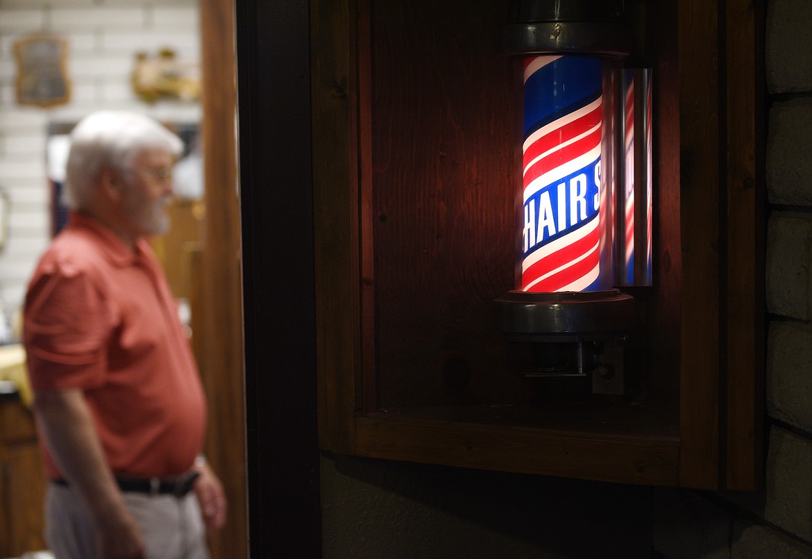 A pole lights up the hall outside the King&#146;s Lair.