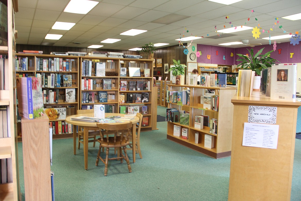 Photo by Tanna Larsen
Our local library features top reads and nooks for visitors to enjoy.