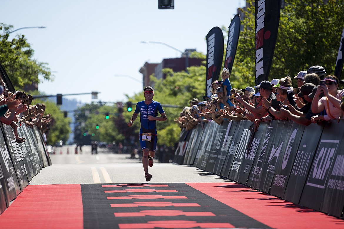 LOREN BENOIT/Press

Tim Reed finishes strong. Reed of Australia, followed by defending Ironman Coeur d&#146;Alene 70.3 champion Andy Potts of Colorado Springs, finished second.