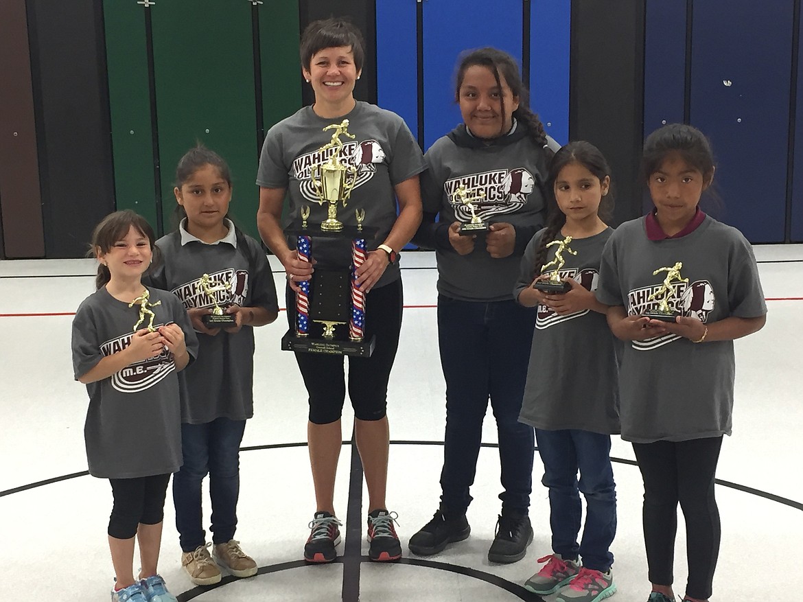 Courtesy photo - From left to right Jaid Conchran, Valerie Esquivel, Coach Tiffany Hedman, Wendy Alvarado, Zuriela Valencia, and Yuridia Cruz.