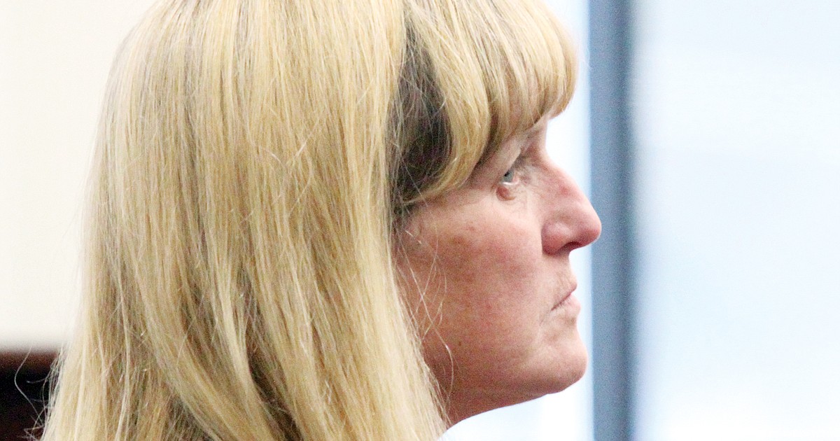 Eureka Woman Accused Of Embezzling From Cemetery Pleads Not Guilty 