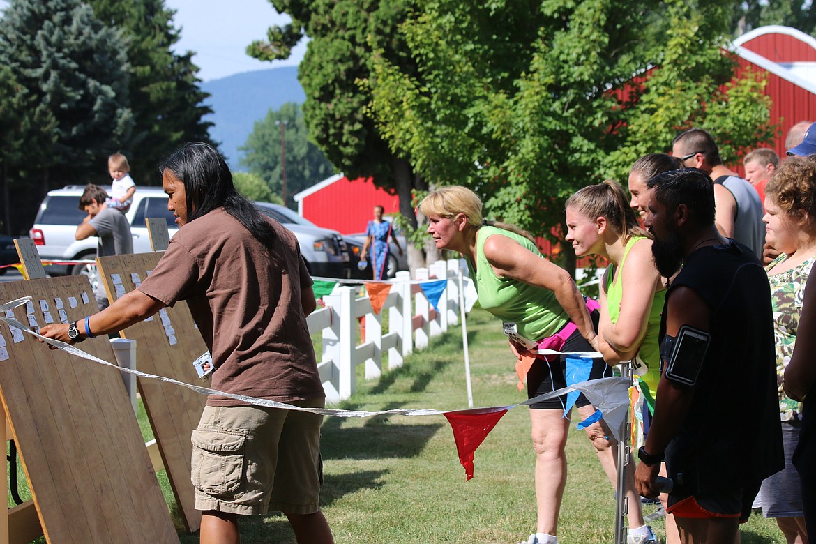 Photo by Mandi Bateman
Paul Bonnell posts eagerly awaited race times.