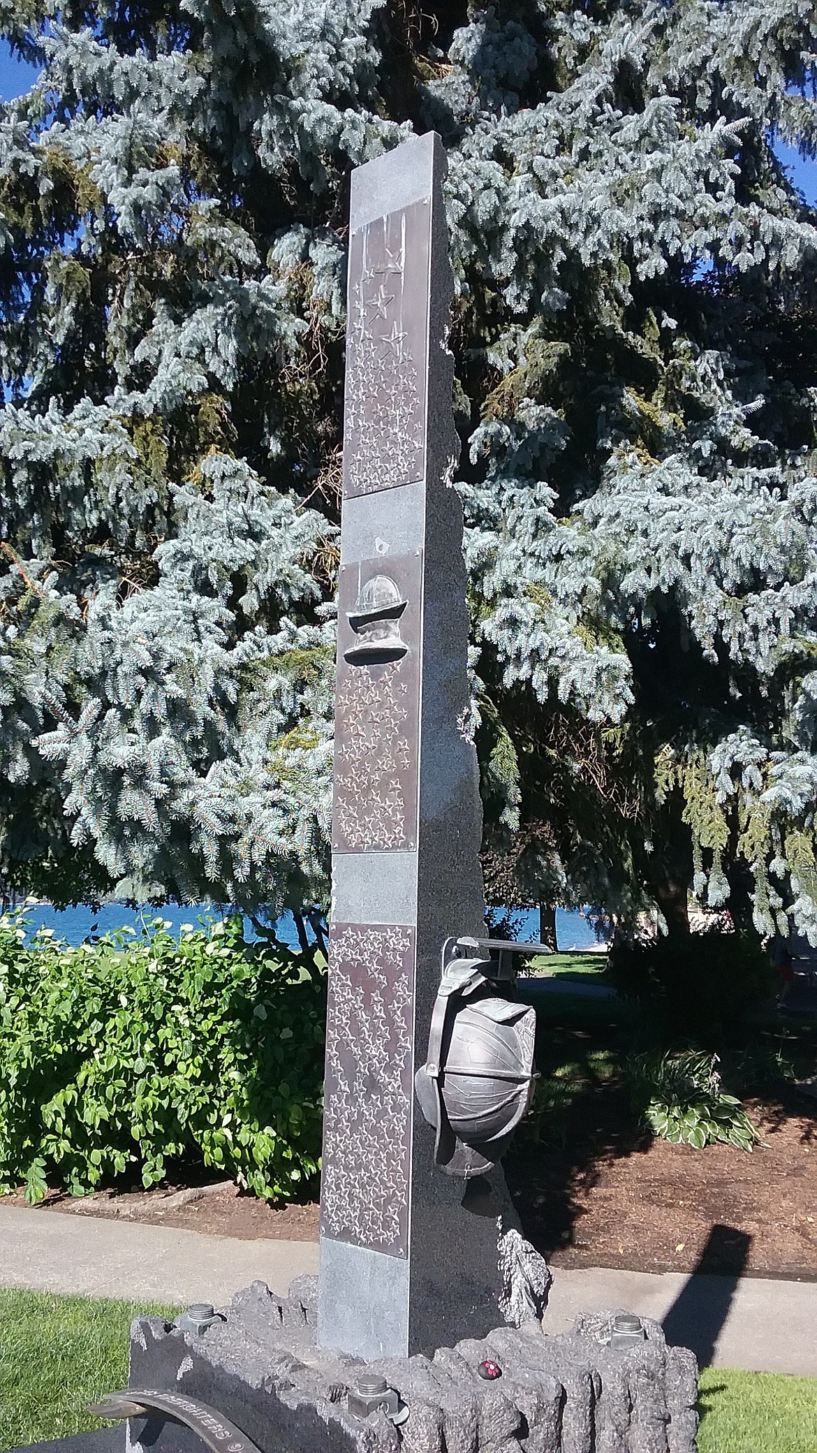 JERRY HITCHCOCK/Press
Robert Stones Twin Towers is situated near the east entrance to City Park on the Centennial Trail.