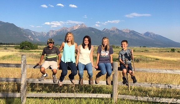 Left to right, Jacob Hutchins, Elida MIller, Maddie Holt, Honesty Bridges and Braden Lennon. (Photo courtesy of Juli Thurston)