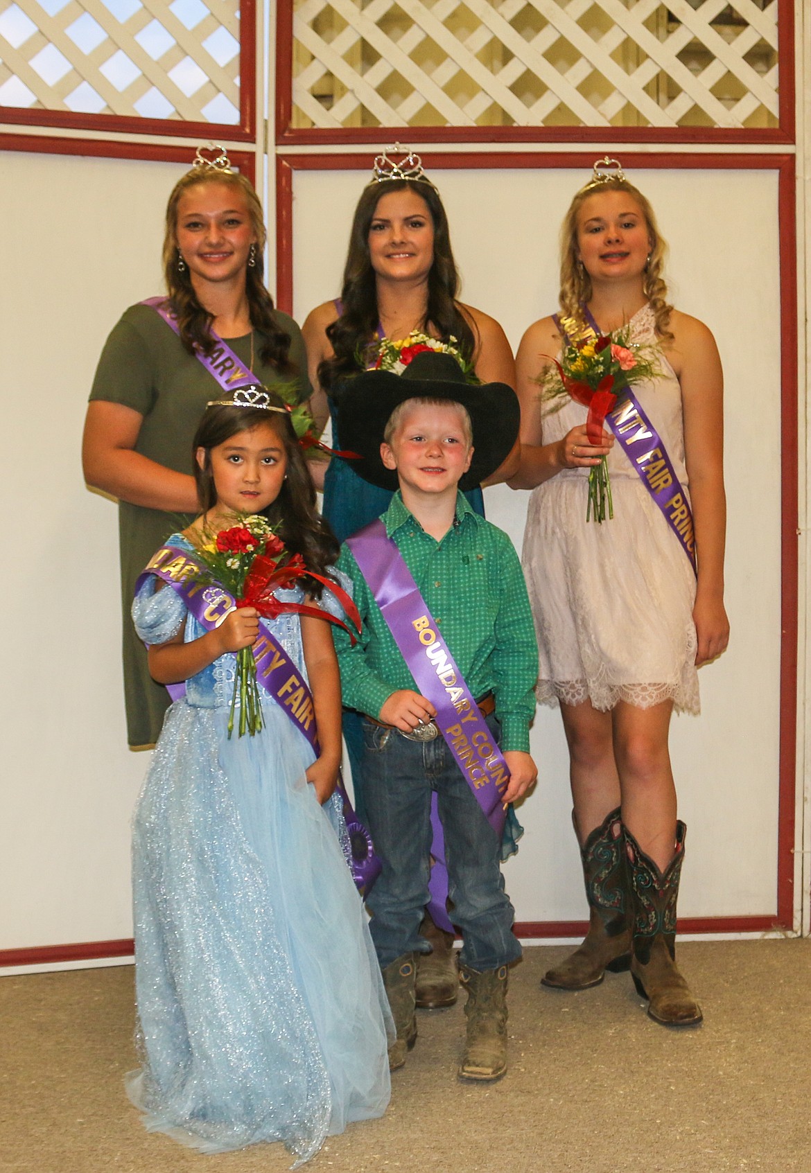 Photo by Mandi Bateman
Fair Royalty: Back row- Kassy Skeen, Brittany Spangler, and Crysta McLeish. Front row- Kaydence Alexander and Landon Fuller.