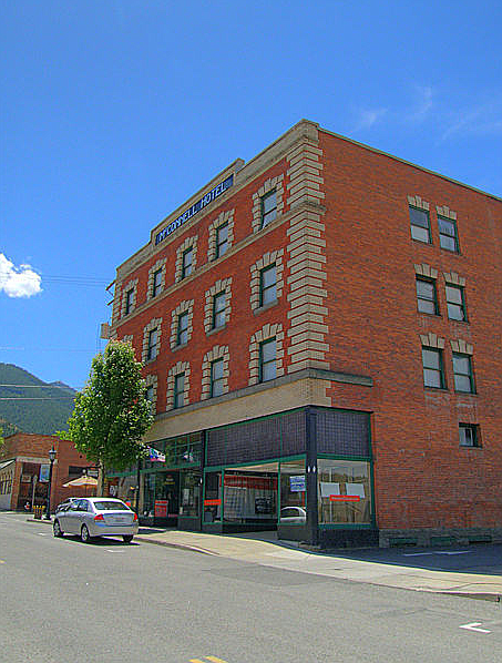 courtesy photo
The McConnell Hotel in 2007.