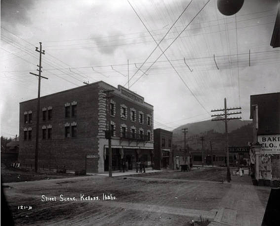 courtesy photo
The McConnell Hotel nearing the end of its construction in 1912.