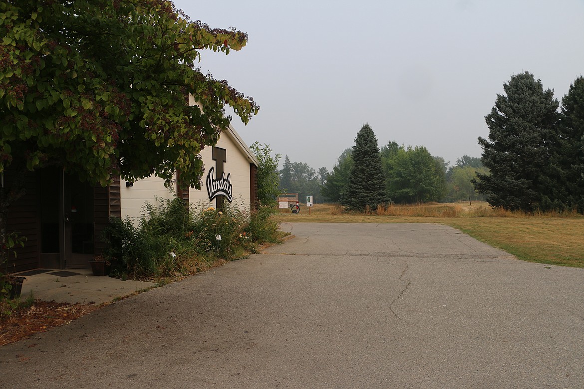 City officials began a dialouge Wednesday regarding the fate of the University of Idaho&#146;s Sandpoint property on Boyer Avenue.

(Photo by 
MARY MALONE)