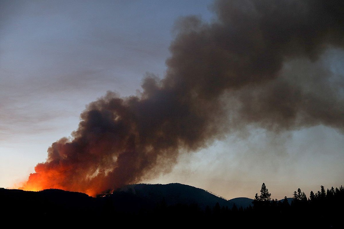 The West Fork fire as photographed Friday evening from a vantage point on Bobtail Road about a mile north of Milton Drive. (John Blodgett/The Western News)