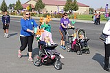 Moses Lake residents walk to fight Alzheimer's