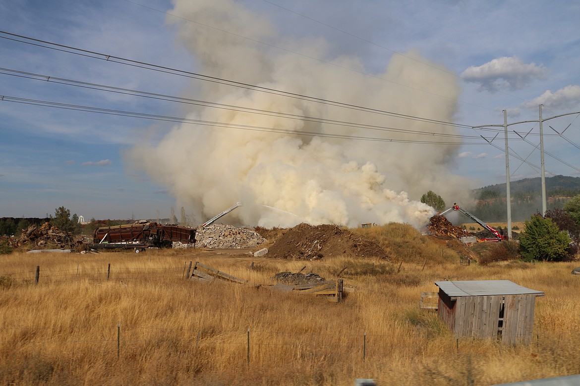 (Photo by MARY MALONE)
A fire broke out at Site Solutions near the Chilco mill in Athol Sunday afternoon.