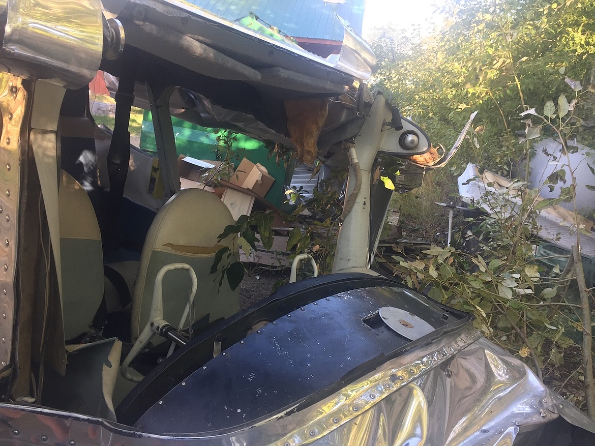 (Photo courtesy MONICA LANESE)
Four people walked away from this plane crash at Priest Lake's Cavanaugh Bay on Sunday.