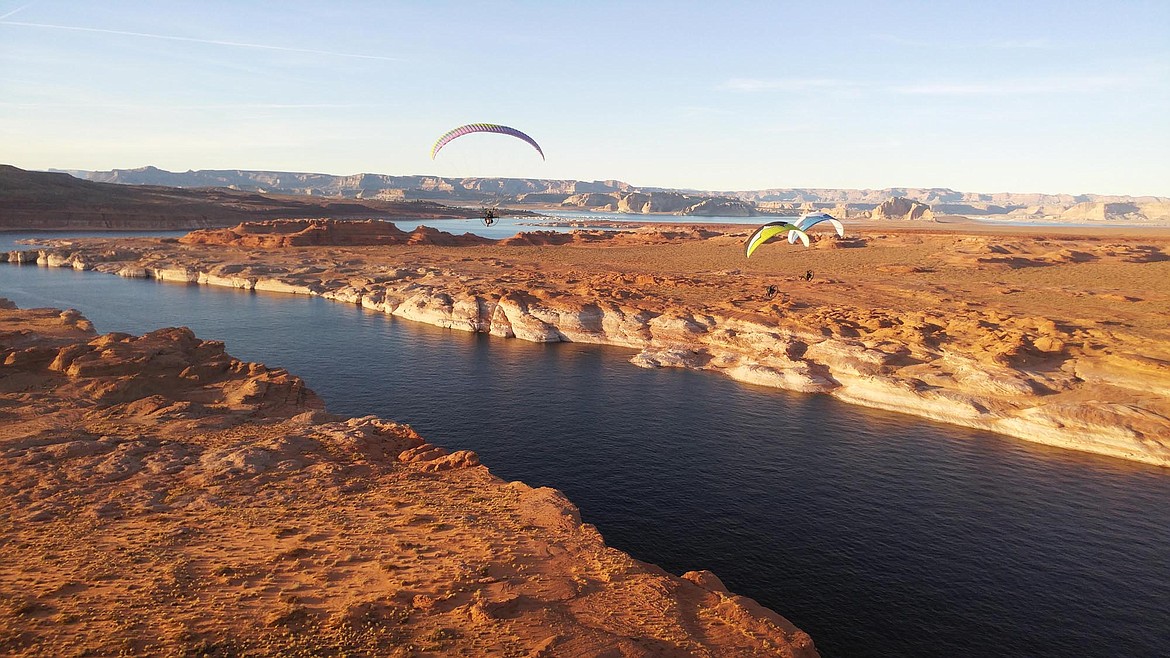 A trio of pilots fly over Utah&#146;s Rainbow Plateau during the 2016 Icarus Trophy race. (Courtesy of The Adventurists)