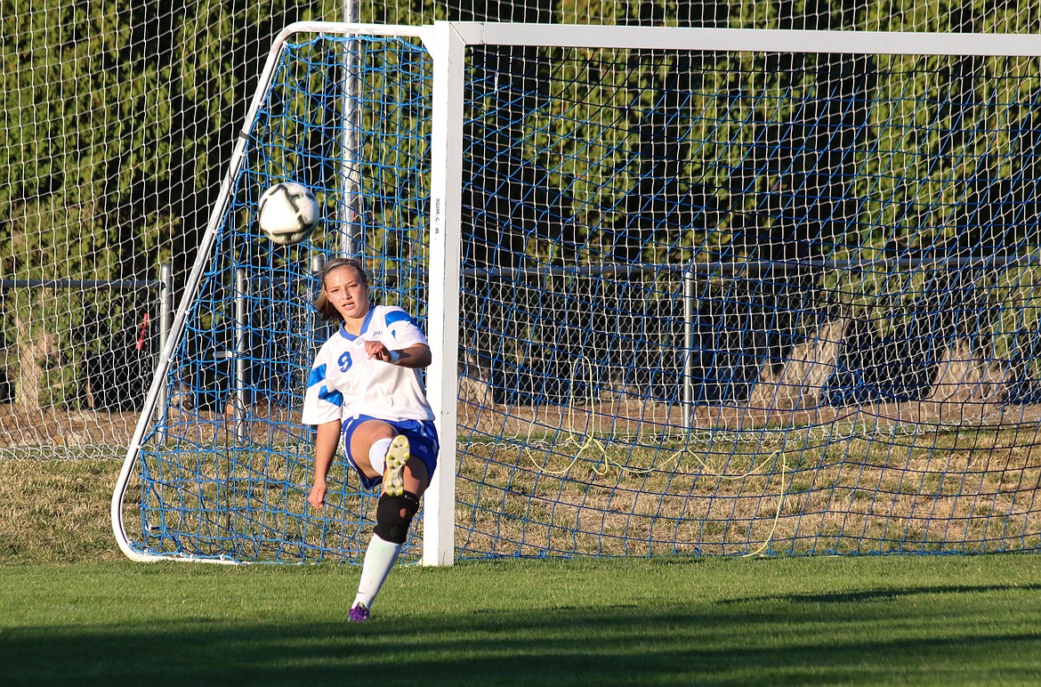 Senior Kassy Skeen advances the ball.