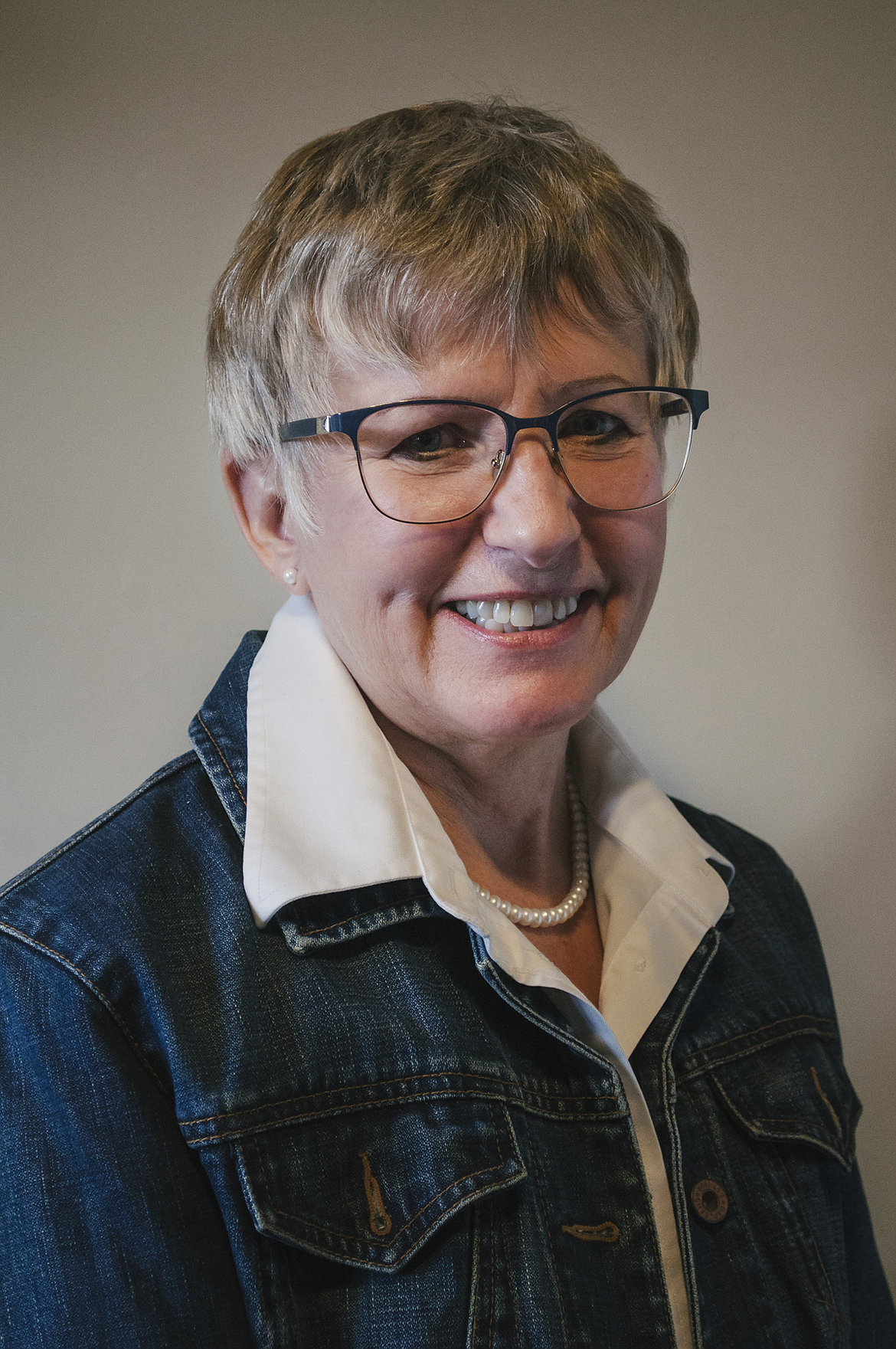 PAULA ROBINSON
