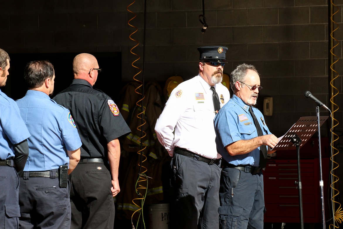 Photo by Mandi Bateman
Fire agency personnel read the names and departments of each of the fallen heroes.