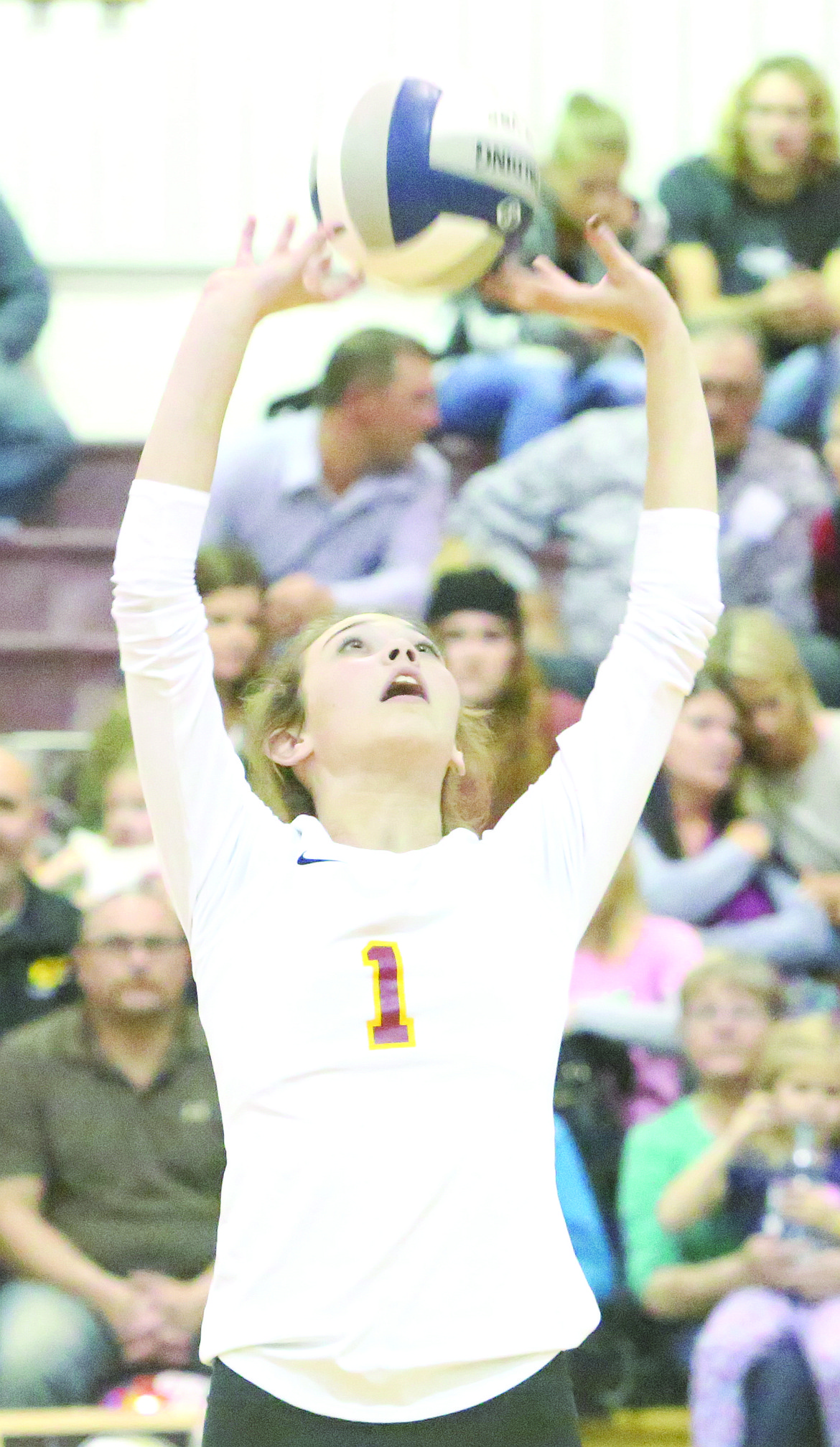 Connor Vanderweyst/Columbia Basin Herald
Moses Lake's Sydney Griffith sets the ball to a teammate Thursday against Sunnyside.