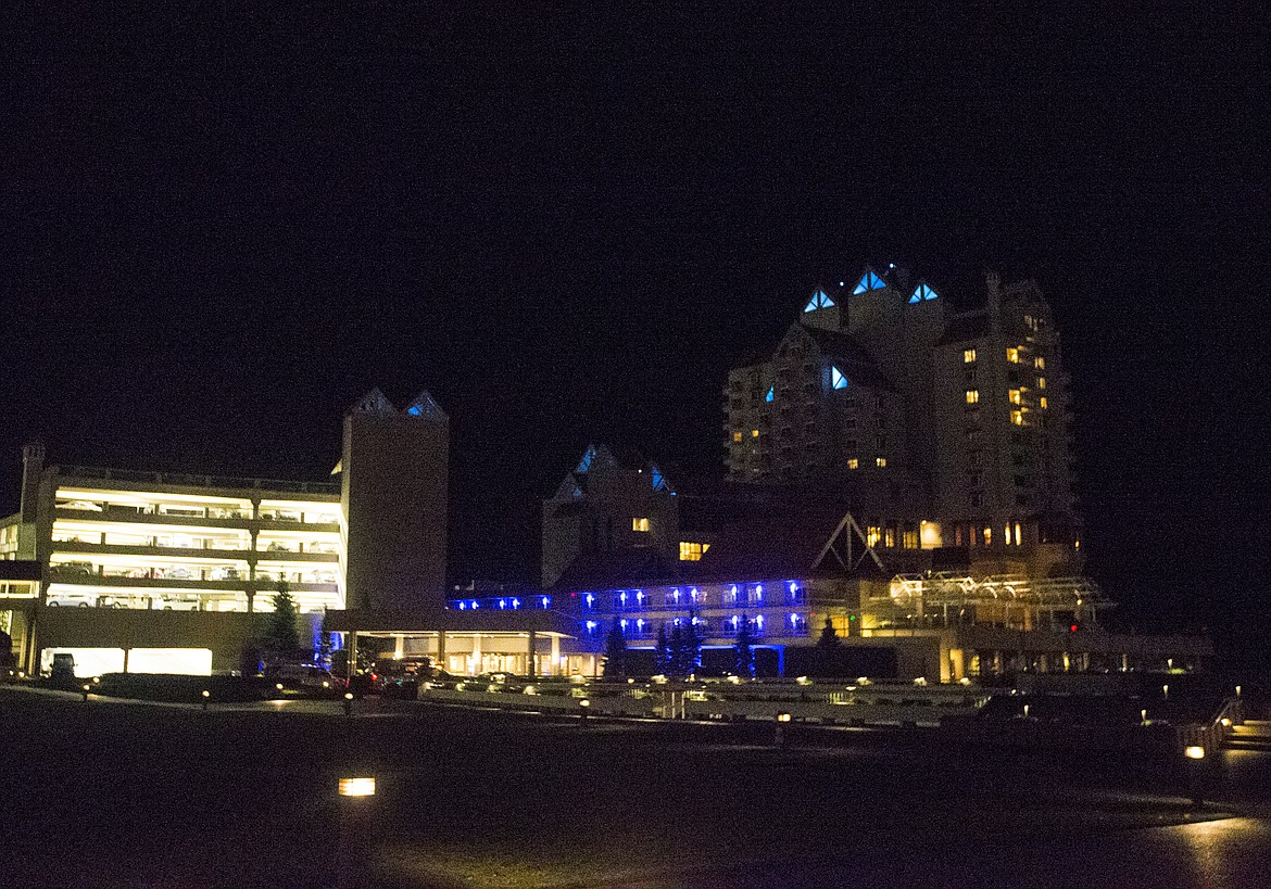 (LOREN BENOIT/Hagadone News Network)
The Coeur d&#146;Alene Resort switches to blue lights for diabetes awareness Monday night at &#147;Light up the Town Blue 2017.&#148;