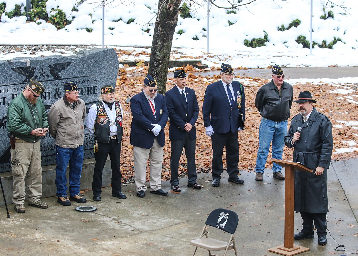 Photo by Mandi Bateman
Len Pine, the guest speaker at the Veteran&#146;s Day ceremony, spoke about the meaning of the American Flag.