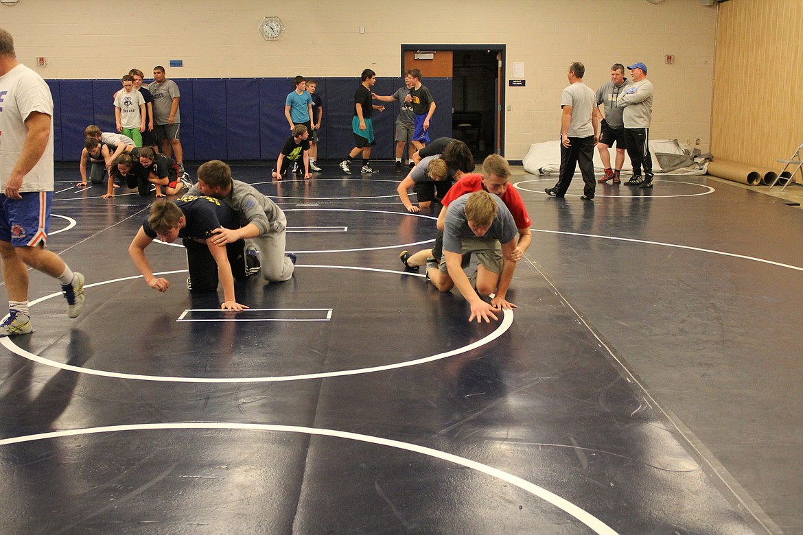 Photo by Tanna Yeoumans
This exercise required the wrestlers to hold onto their teammate while they crawl, teaching them a strong legal hold.