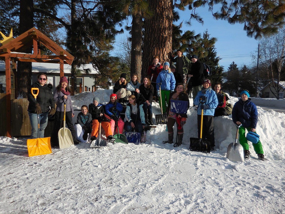 (Photo courtesy ELLEN WEISSMAN, Sandpoint Area Seniors, Inc.)
Last winter, fourth- through eighth-grade students from the Sandpoint Waldorf School spenta day shoveling out the homes of area seniors, as well as the parking lot, sidewalks and wheelchair ramps at the senior and DayBreak centers on Main Street.