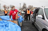 Volunteers share food, goodwill