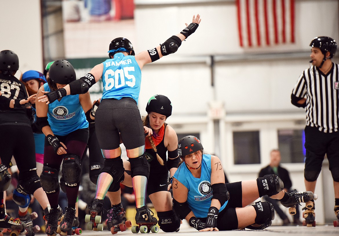 Sonja Pirellis Wildt (Sista Sledge) goes down in a hard hit from the opposing Jammer. This did not end the action of the play, Wildt was immediate up again and helping her team block.(Brenda Ahearn/Daily Inter Lake)