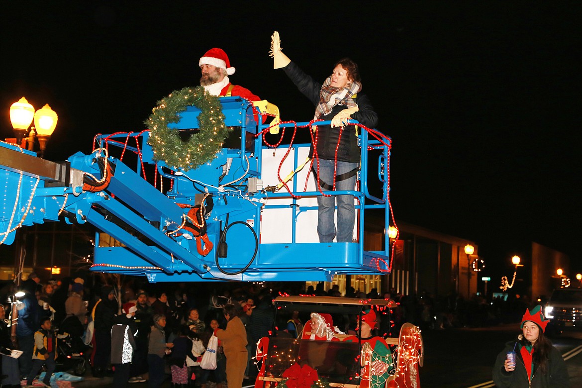 J Keele Photography/courtesy photo
Grand Marshal Sue Tebow waves to the crowd at the 23rd Annual Agricultural Parade.