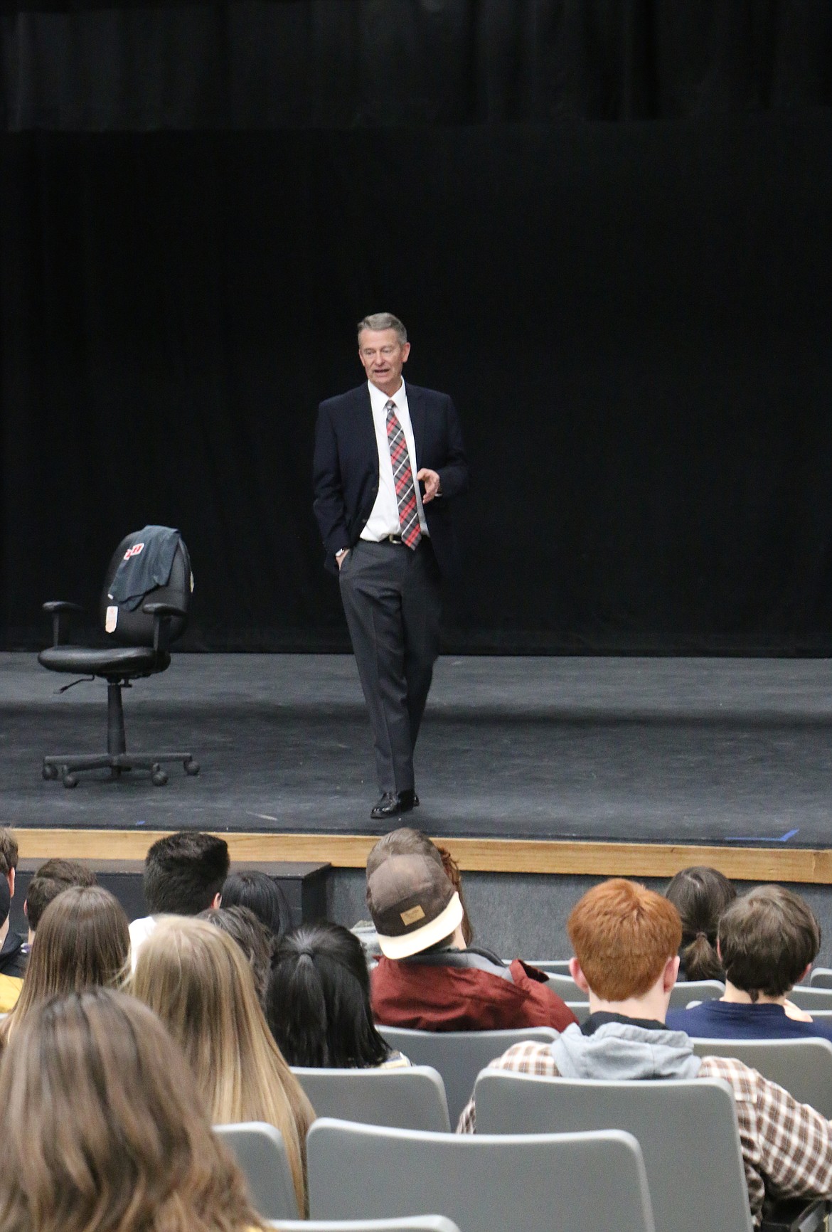 (Photo by MARY MALONE)
Lt. Gov. Brad Little answers a question posed by a Sandpoint High School student Thursday as he made his rounds through the local high schools.