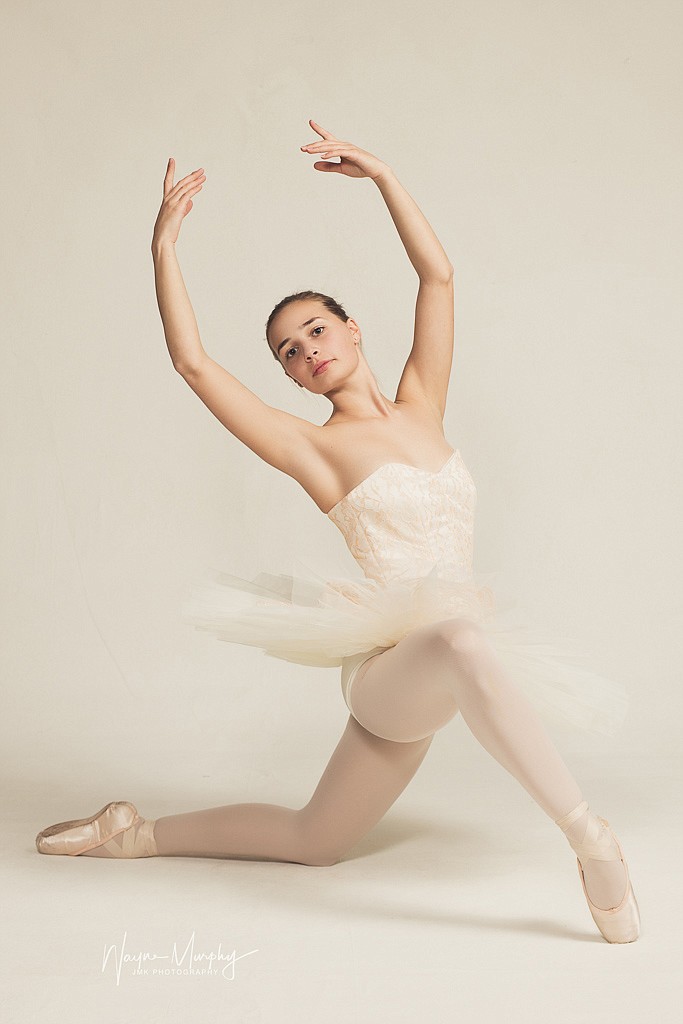 Annie Howeth as the Dew Drop Fairy of the Noble Dance Performing Company. (Wayne Murphy of JMK Photography)