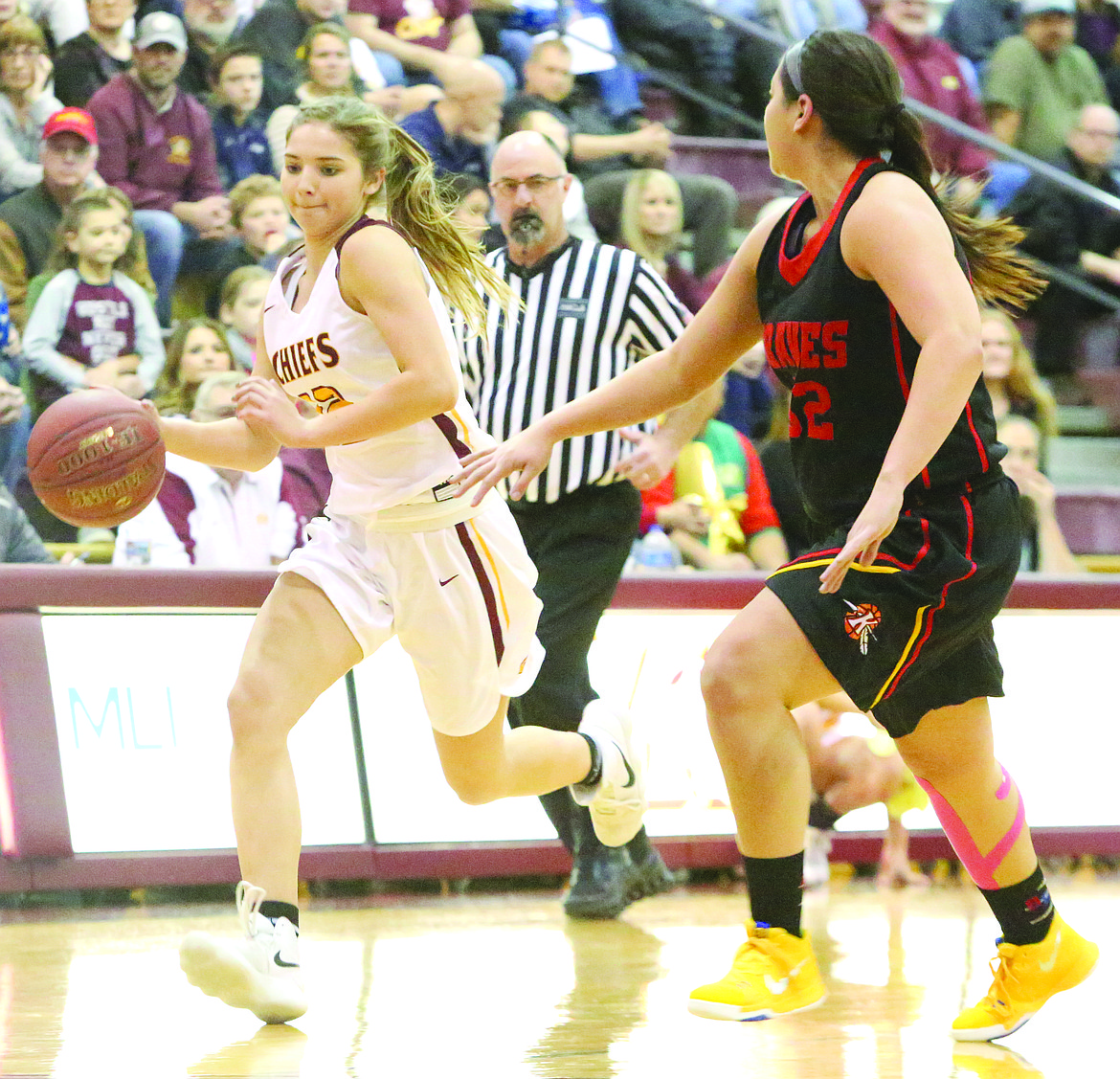 Connor Vanderweyst/Columbia Basin Herald
Moses Lake's Kiera McPartland drives the ball against Kamiakin.