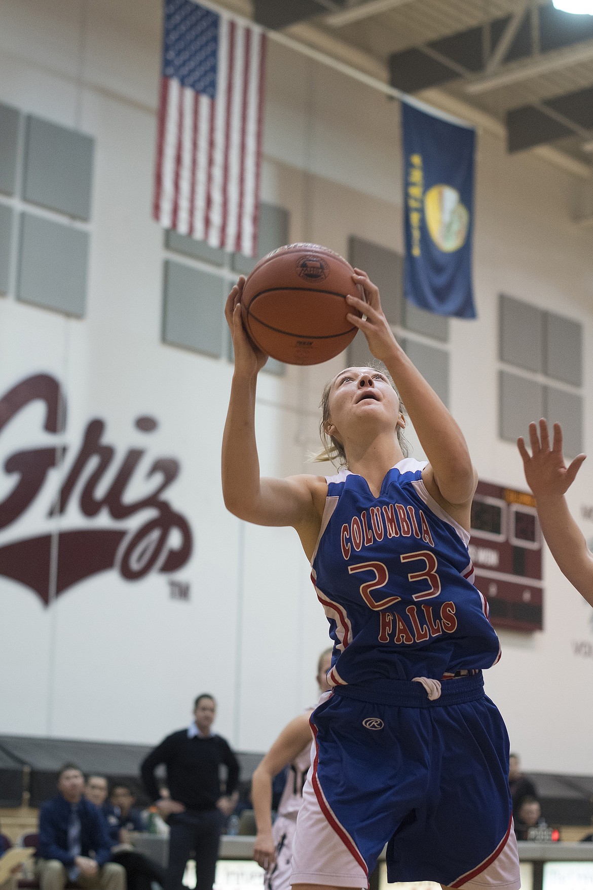 Ryley Kehr takes a shot against Dillon. (Jeremy Weber photo)