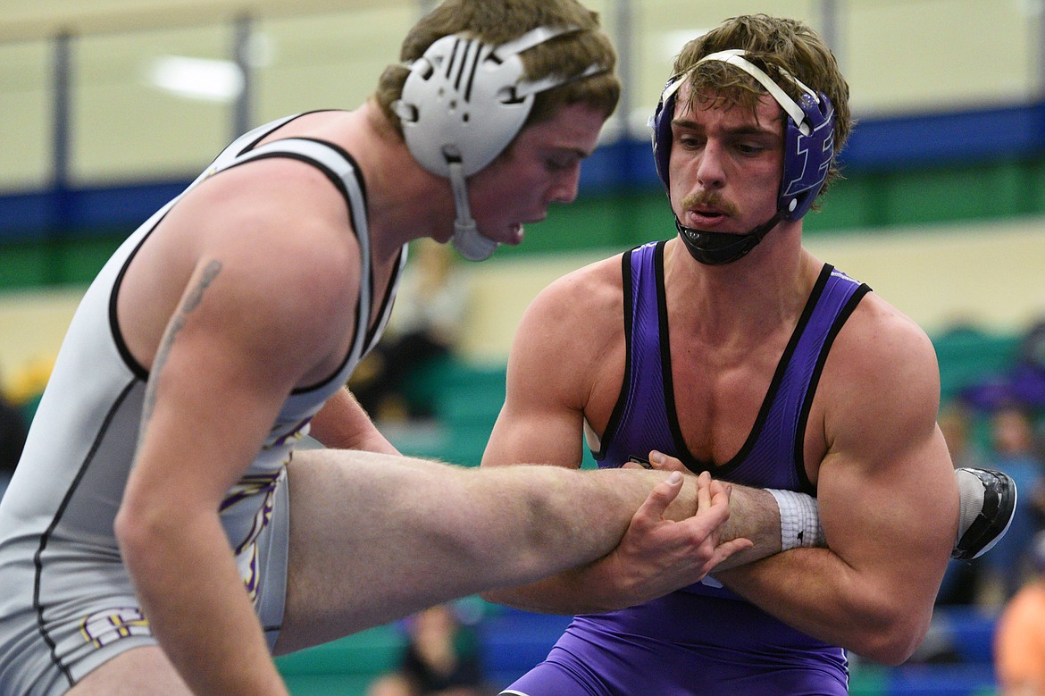 Polson&#146;s Noah Humphrey, right, wrestles Missoula Sentinel&#146;s Dylan Goforth at 182 lbs. Goforth won by pin. (Casey Kreider/Daily Inter Lake)