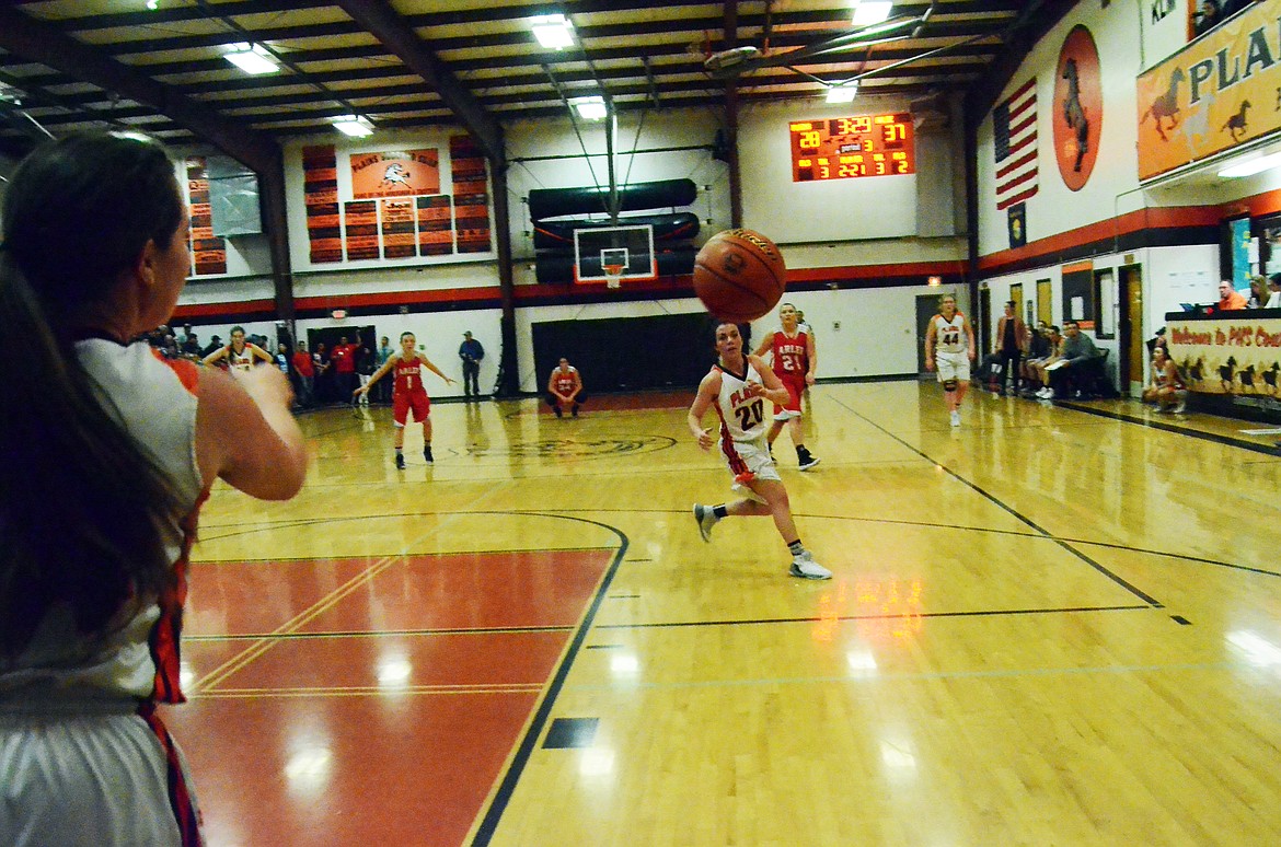 Trotters get set to take control of the ball looking to catch up on the score board. (Erin Jusseaume/ Clark Fork Valley Press)