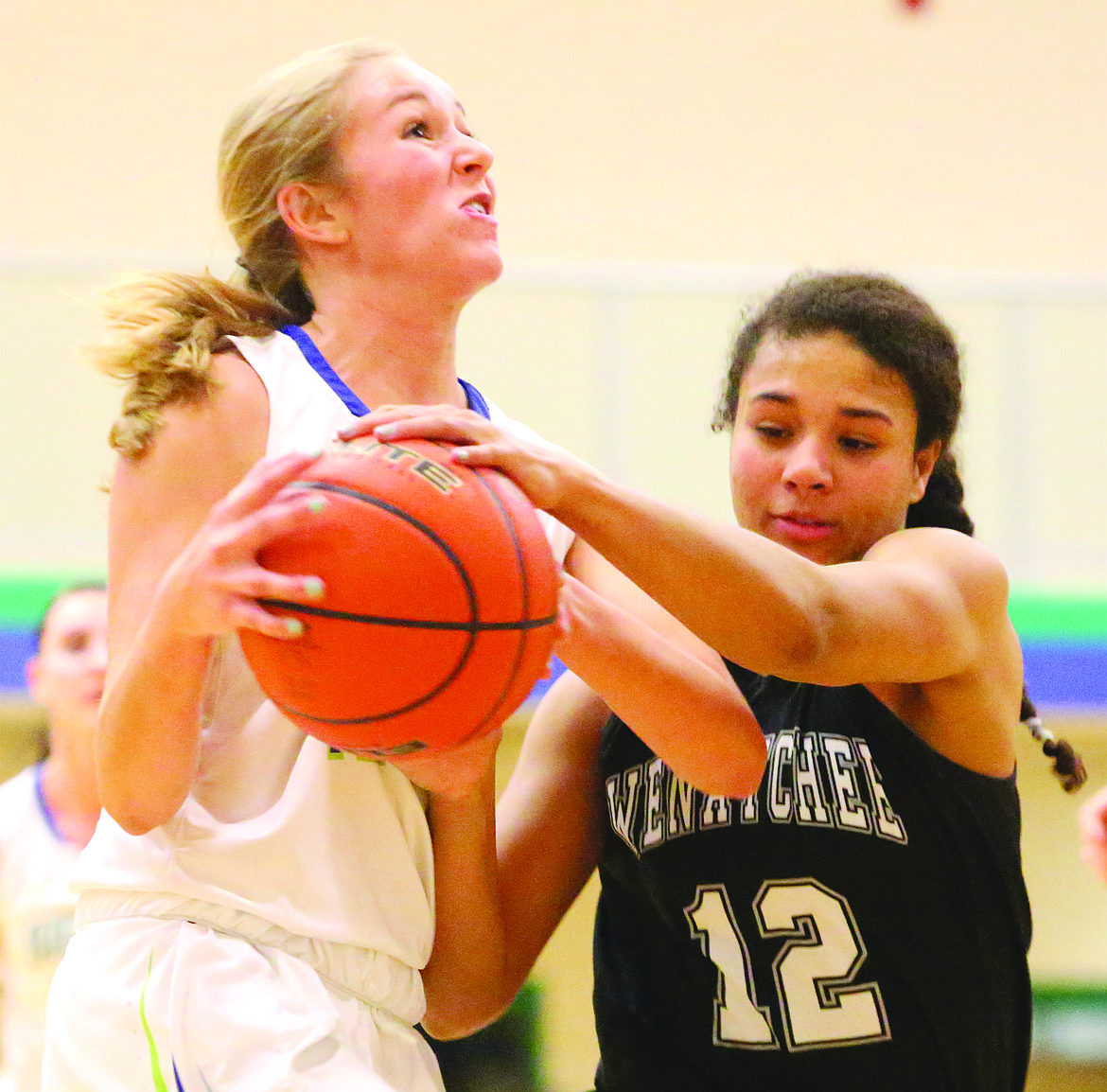 Connor Vanderweyst/Columbia Basin Herald
Big Bend guard Miranda Johnson has the ball knocked away by Wenatchee Valley's Sophia Hamilton (12).