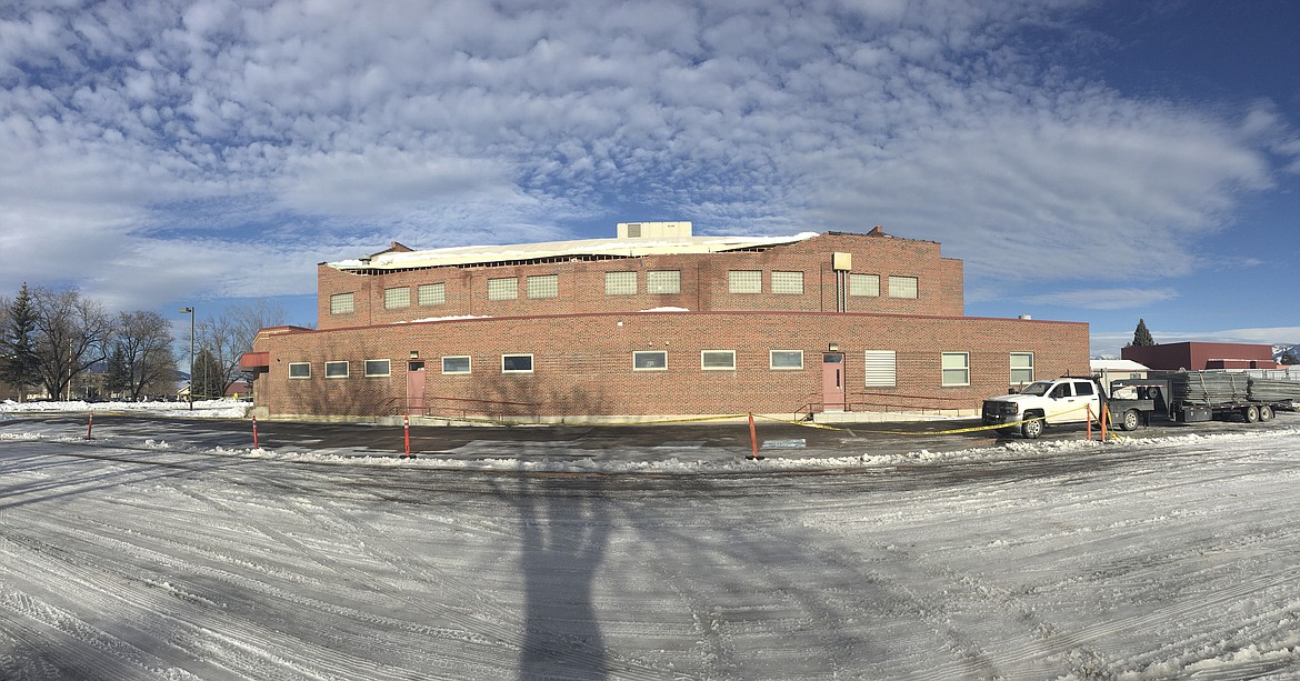 The south parking lot of Linderman Elementary in Polson is roped off after a portion of the roof caved on Saturday, Jan. 6. (Ashley Fox/Lake County Leader)