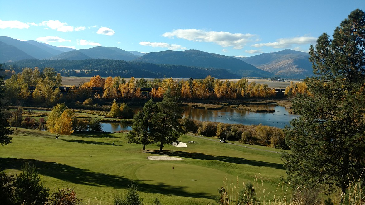 Photo by Melissa Ward
Fall colors at Mirror Lake Golf Course.