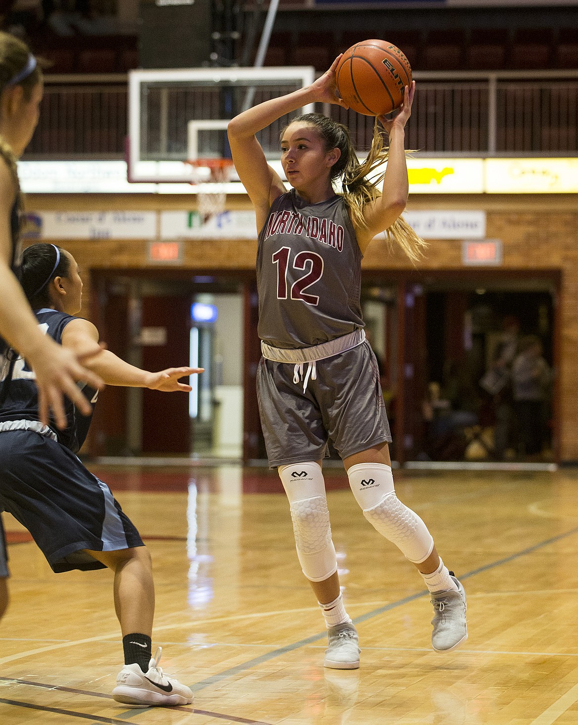 North Idaho College player Ronnie Harris looks for a teammate to pass the ball to during Wednesday night&#146;s game at NIC. (LOREN BENOIT/Press)