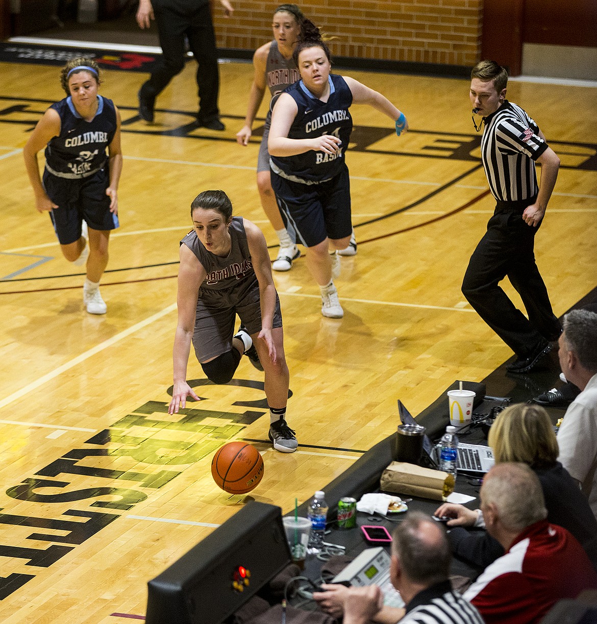 Shae Logozzo of North Idaho College dribbles the ball near the edge of the court during Wednesday night&#146;s game at NIC. (LOREN BENOIT/Press)