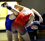 Othello rolls over Warden to win fourth consecutive Central Washington Girls Wrestling title